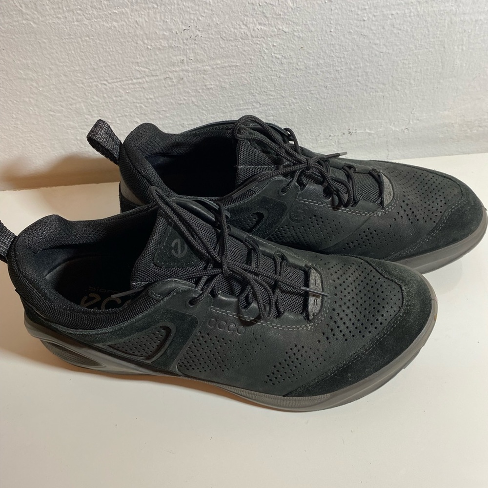 Black leather/suede Ecco men’s shoes, size 41/ US size 7 mens